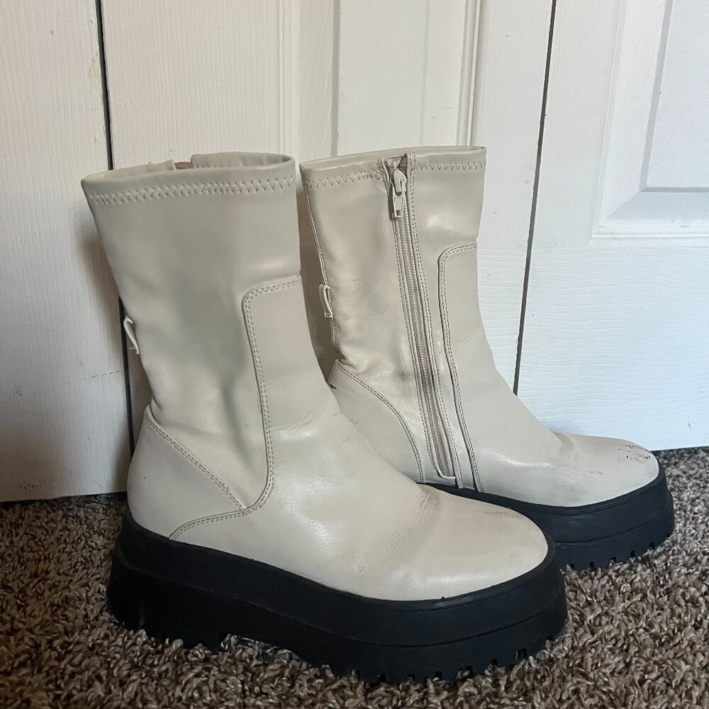 Public Desire Cream Chunky Zip Combat Boots